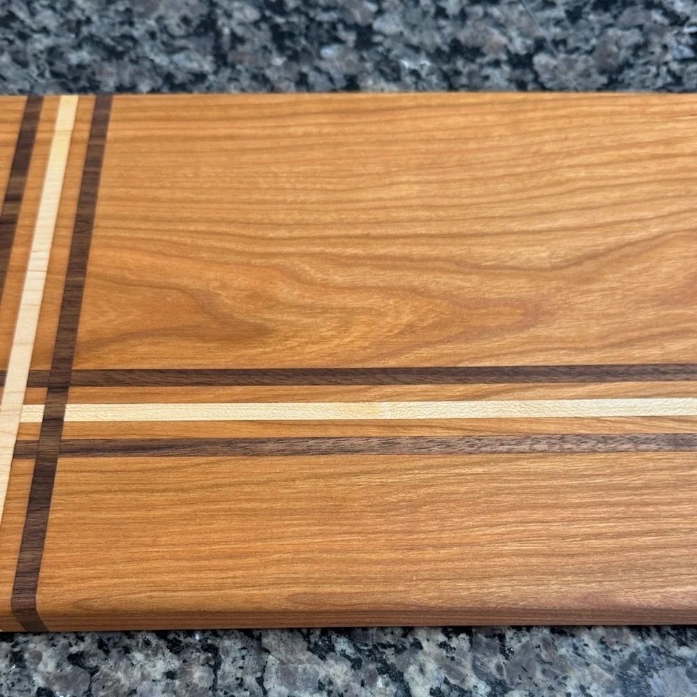 Wooden Cutting Board with Striped Design NEW
